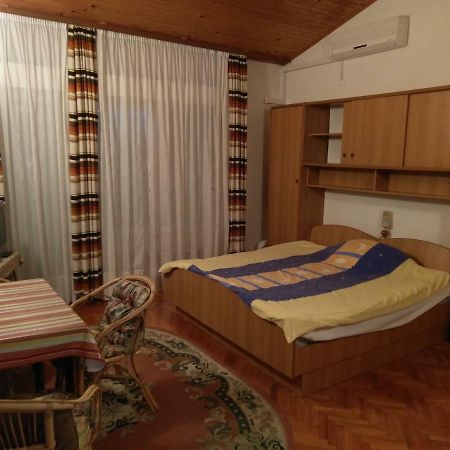 Apartmani Marijana Selce Zewnętrze zdjęcie