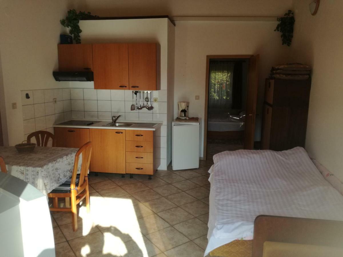 Apartmani Marijana Selce Zewnętrze zdjęcie