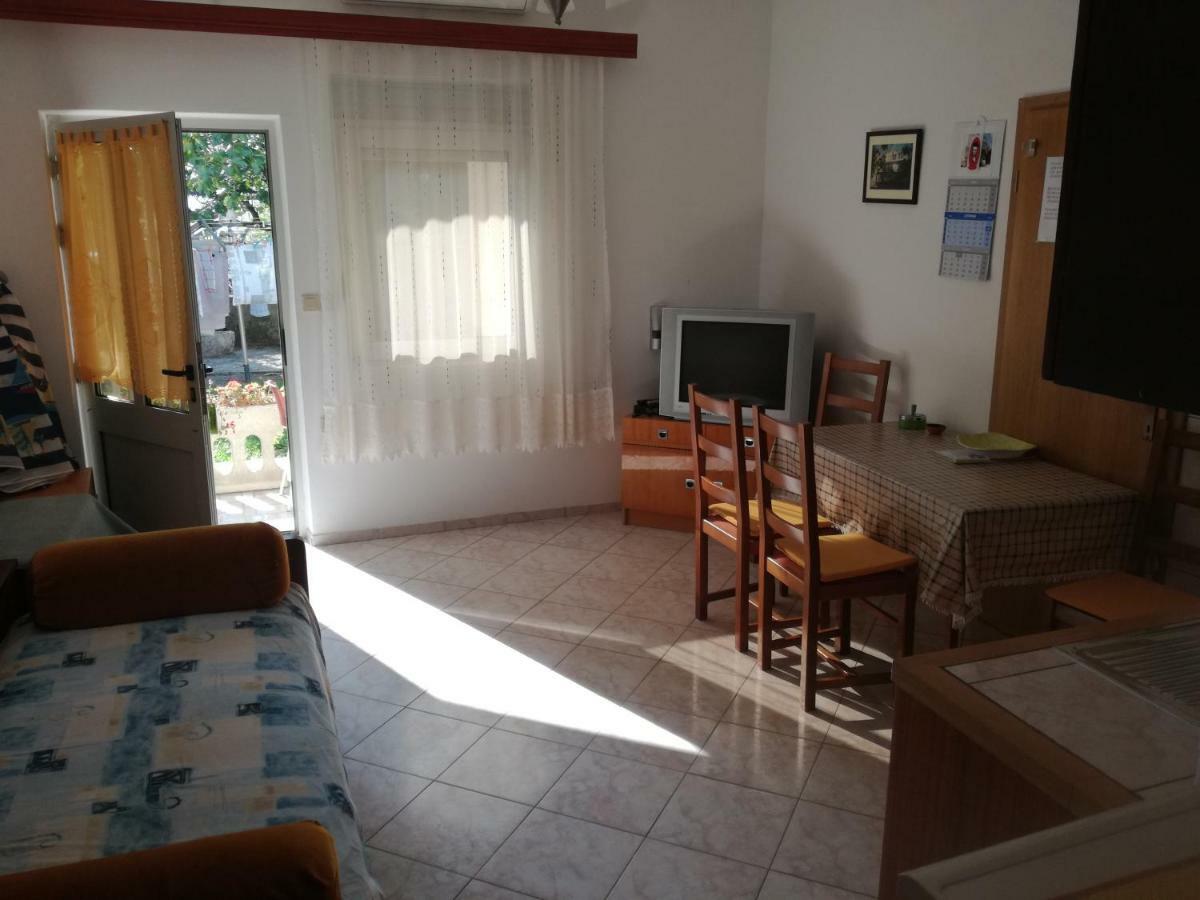 Apartmani Marijana Selce Zewnętrze zdjęcie